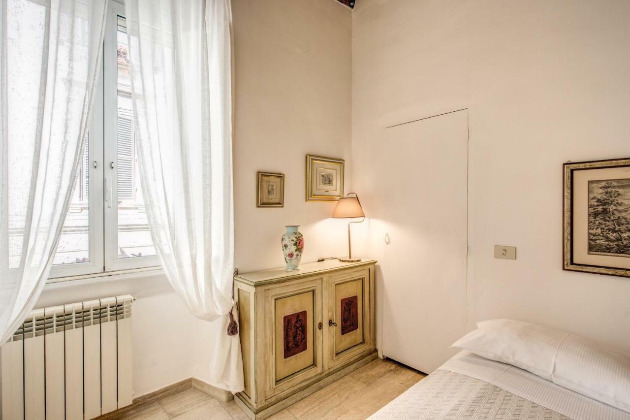 Guesthouse O Affittacamere Casa Fienaroli 2 روما المظهر الخارجي الصورة