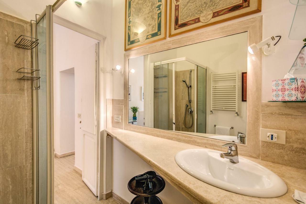 Guesthouse O Affittacamere Casa Fienaroli 2 روما المظهر الخارجي الصورة